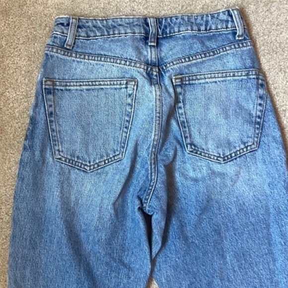 Topshop Blue Mom Jeans - Picture 4 of 5